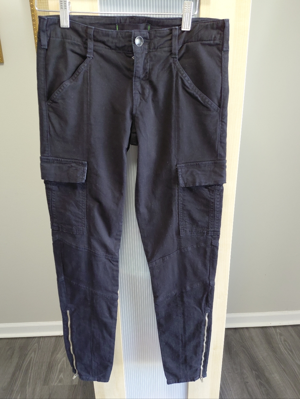 J Brand Black Houlihan Cotton Cargo Pants with Ankle Zippers Made In USA